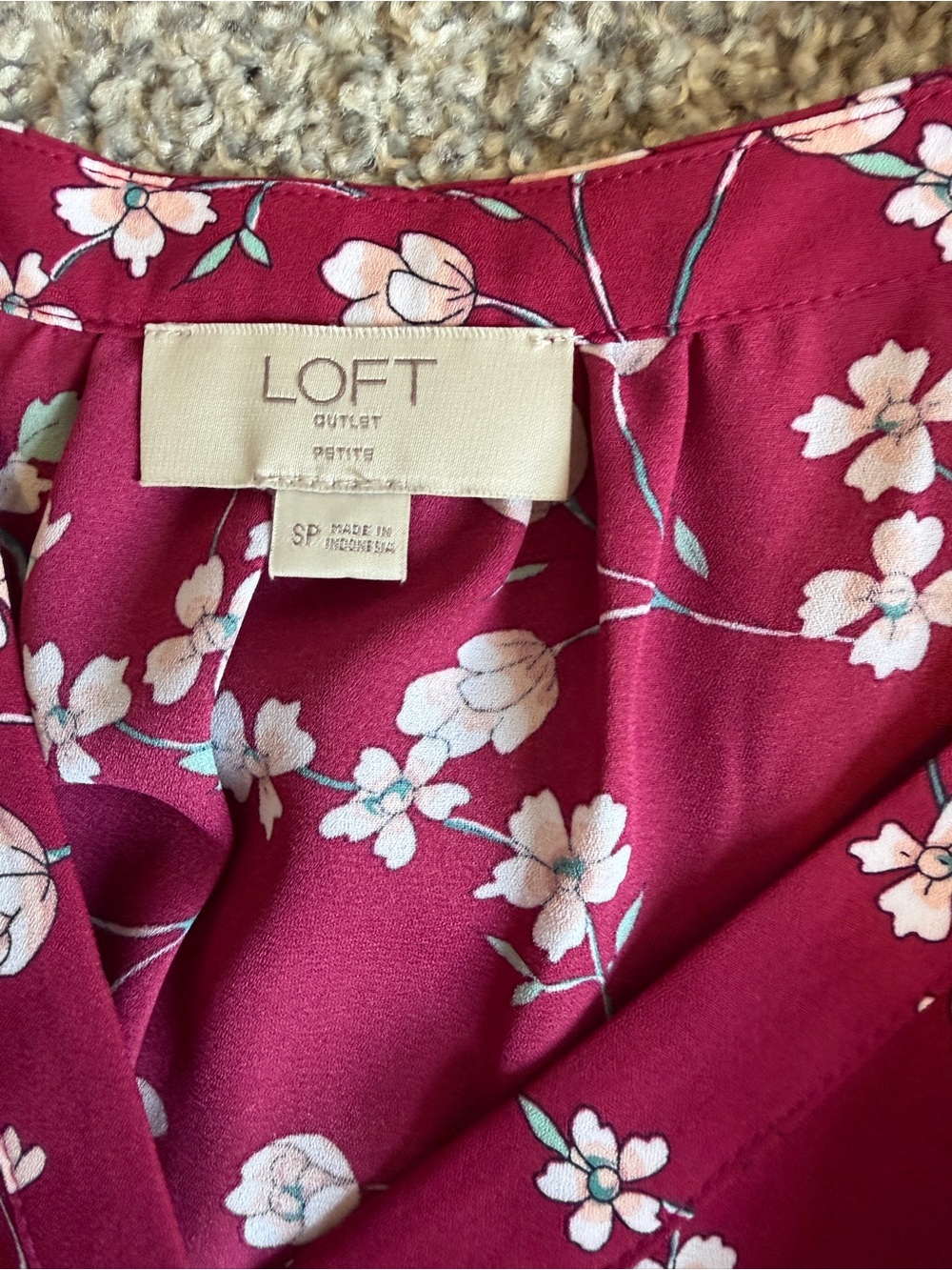 LOFT Berry Floral Blouse with Mint Accents - Picture 5 of 12